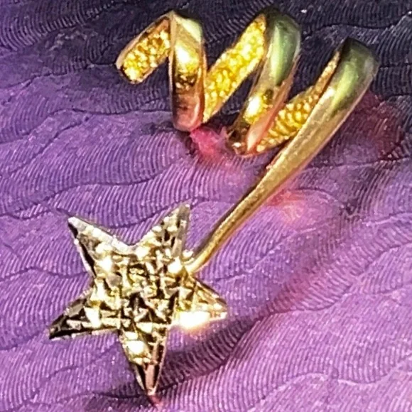 10K W/Y Gold Shooting Star Slide Pendant - Picture 10 of 16